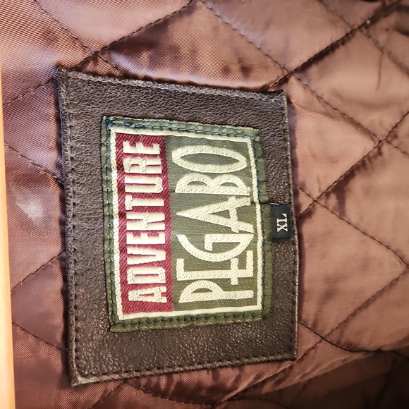 Heavy Duty Leather Coat - Picture 10 of 11